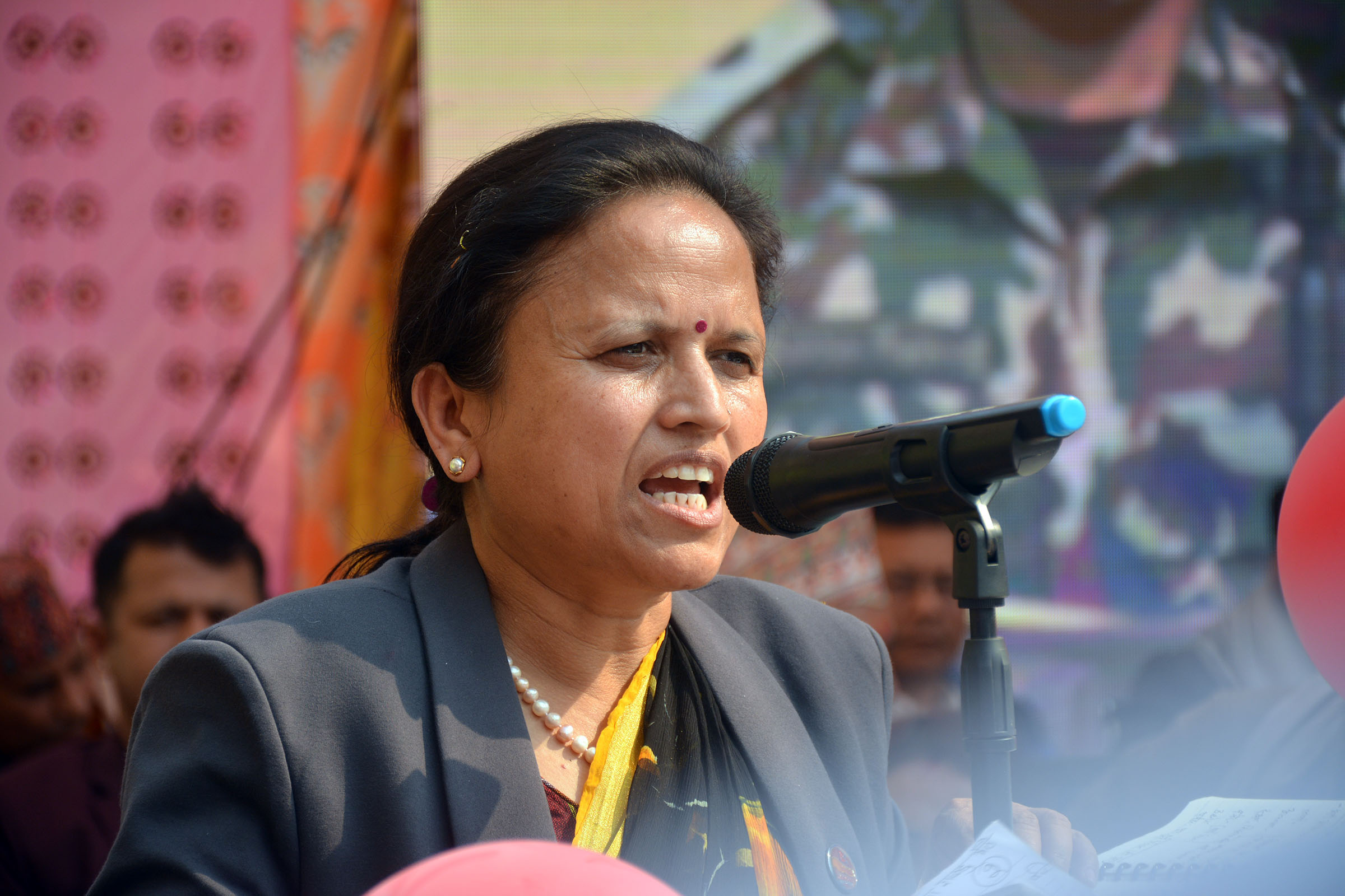 सामाजिक सुरक्षाभत्ता कटौती गर्ने सोच्नै सकिँदैन : मन्त्री शर्मा